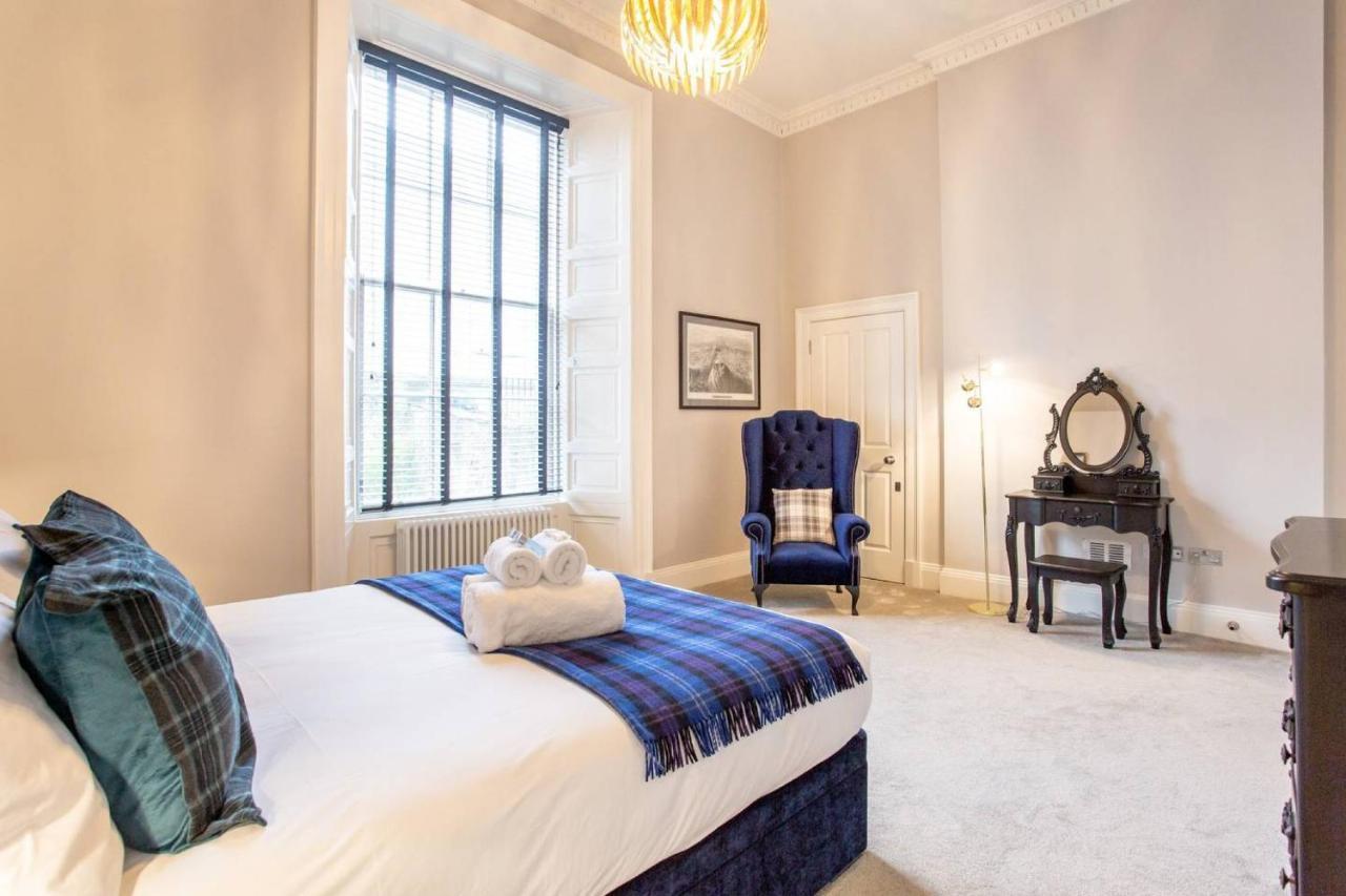 Joivy Exquisite Flat In The City Centre Edimburgo Exterior foto