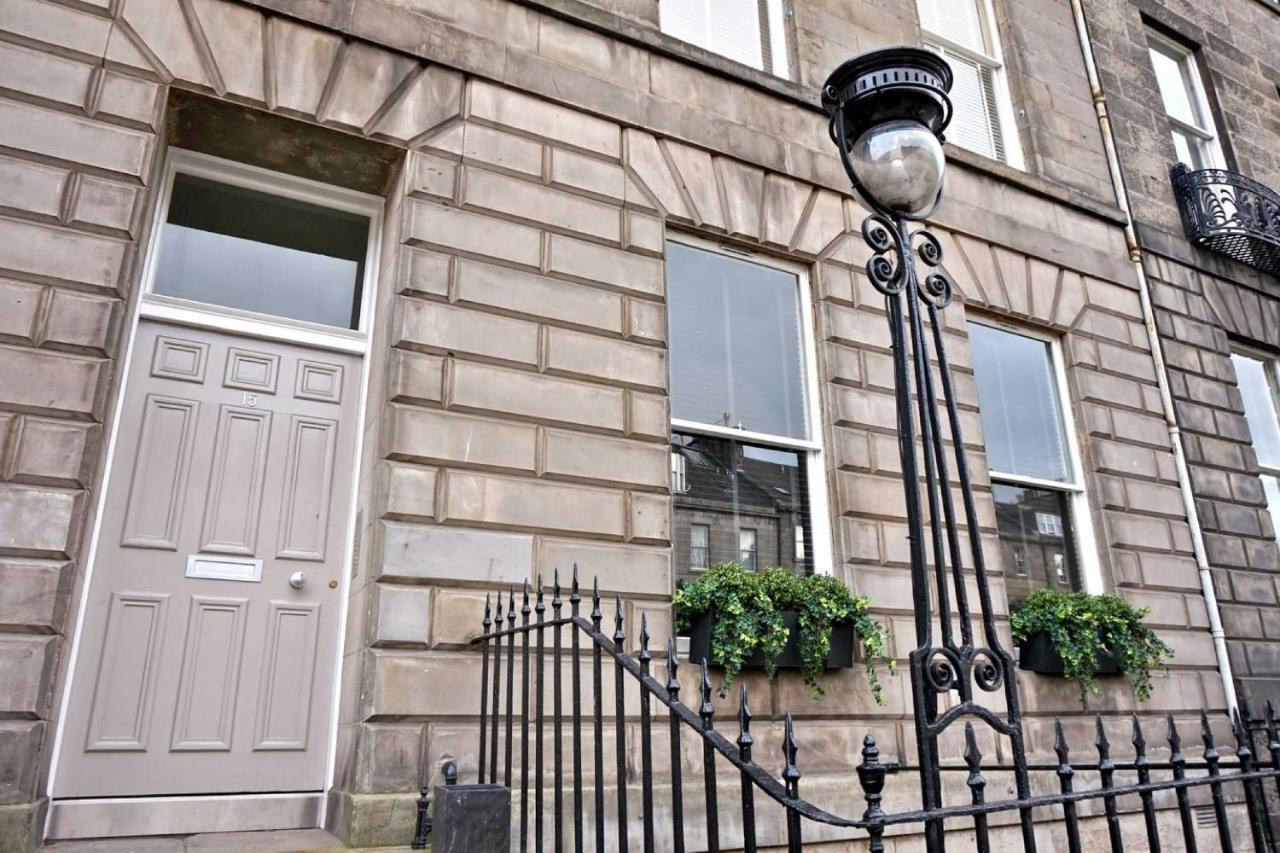Joivy Exquisite Flat In The City Centre Edimburgo Exterior foto