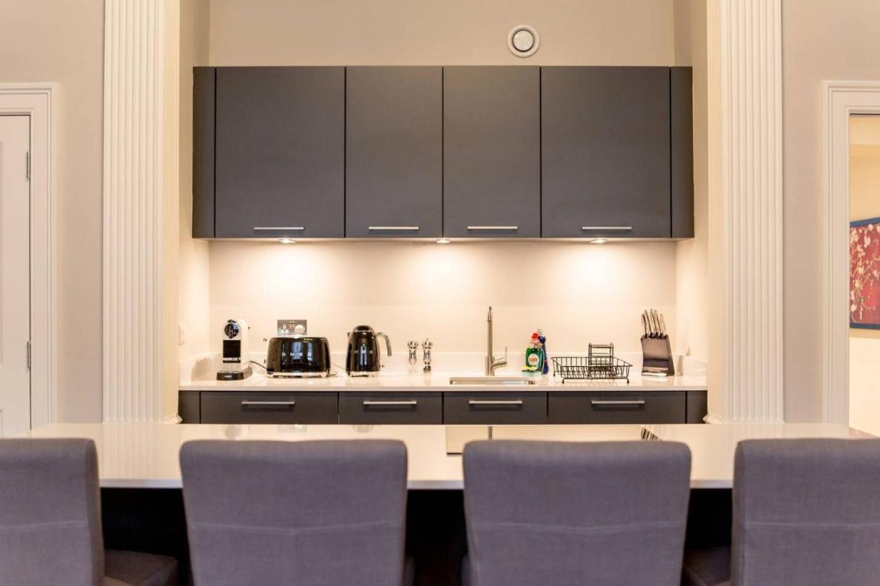Joivy Exquisite Flat In The City Centre Edimburgo Exterior foto
